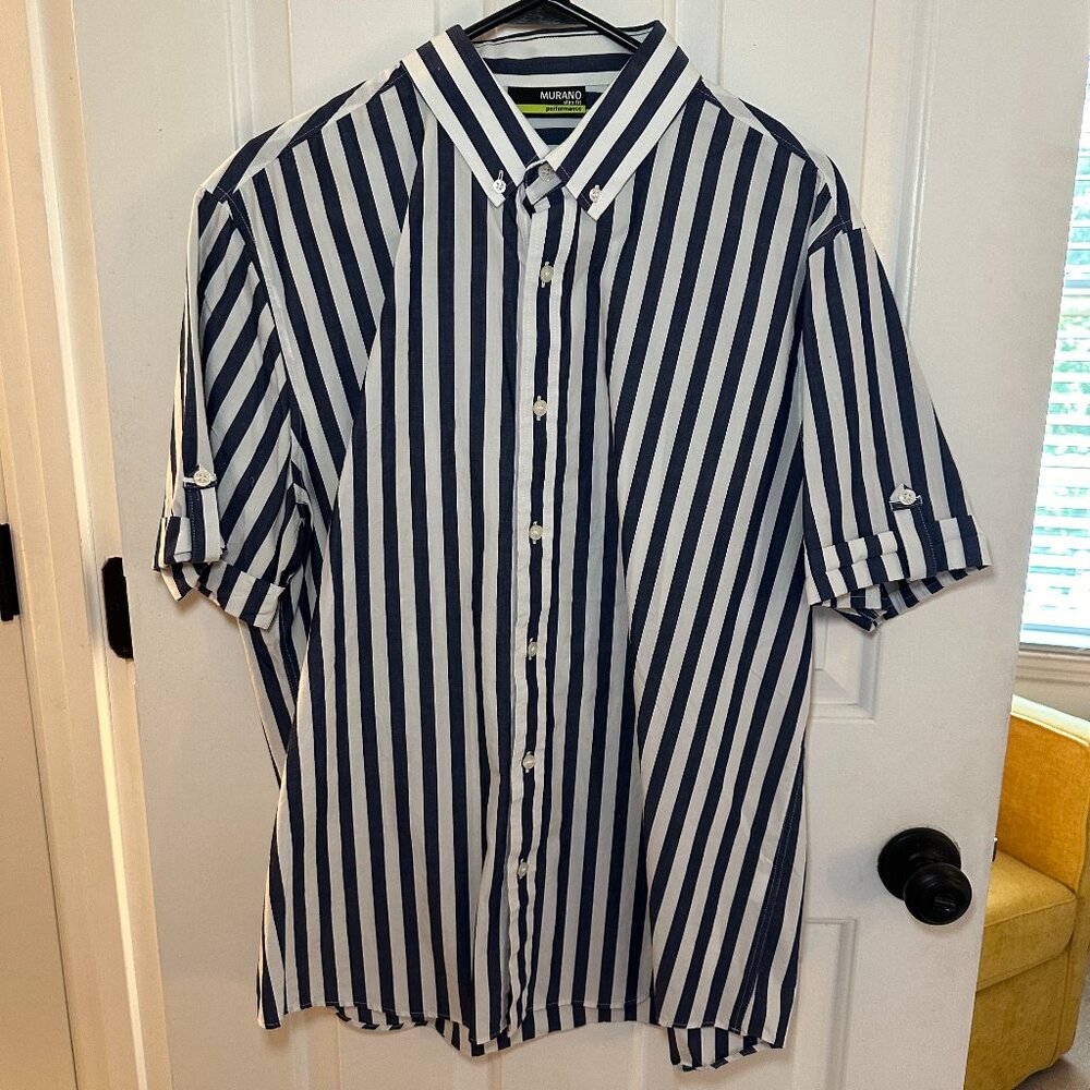 Murano Slim Fit Performance Striped Button Down Short Sleeve Shirt